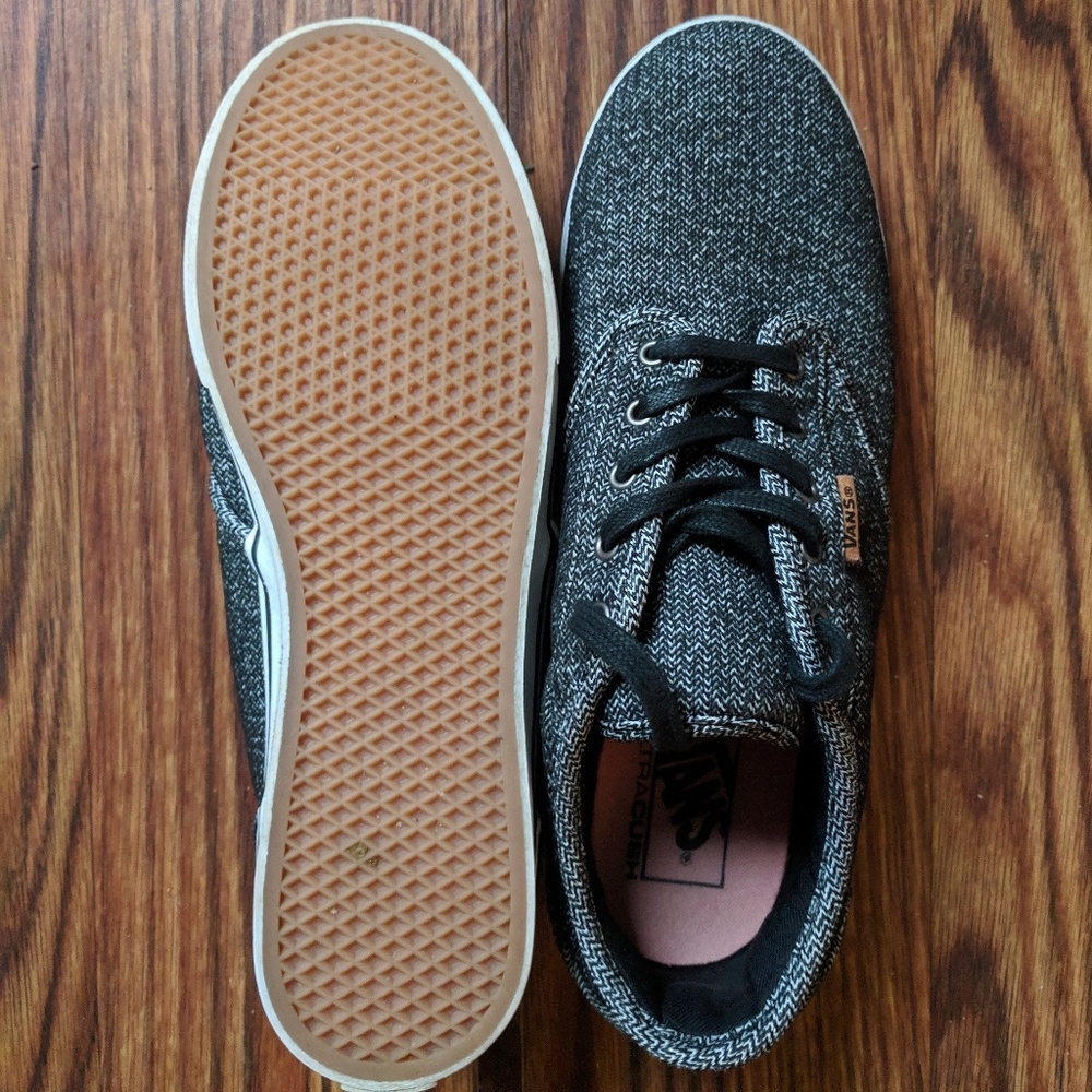 Women's Low Top Vans
